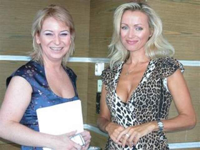 Wanda Hrycová a Kateřina Brožová (vpravo)