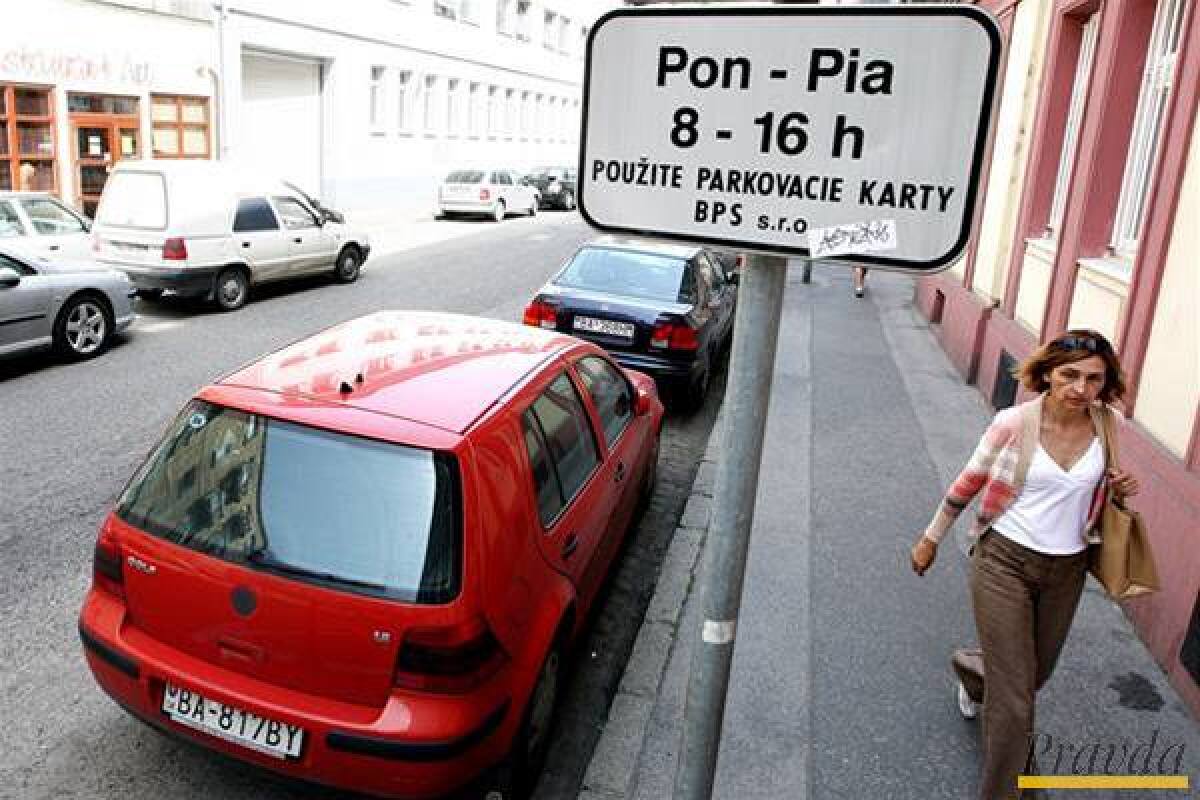 Auto, parkovanie