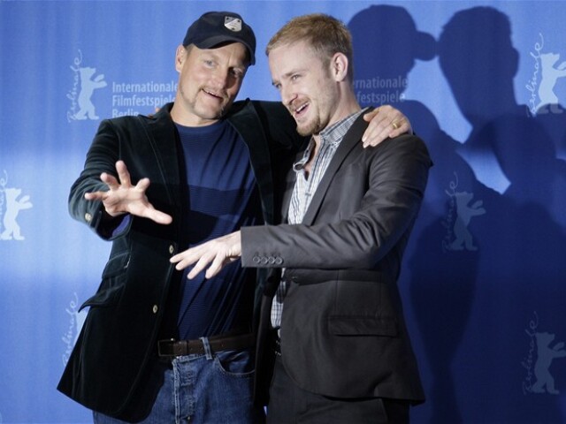 Woody Harrelson (vľavo) a Ben Foster 