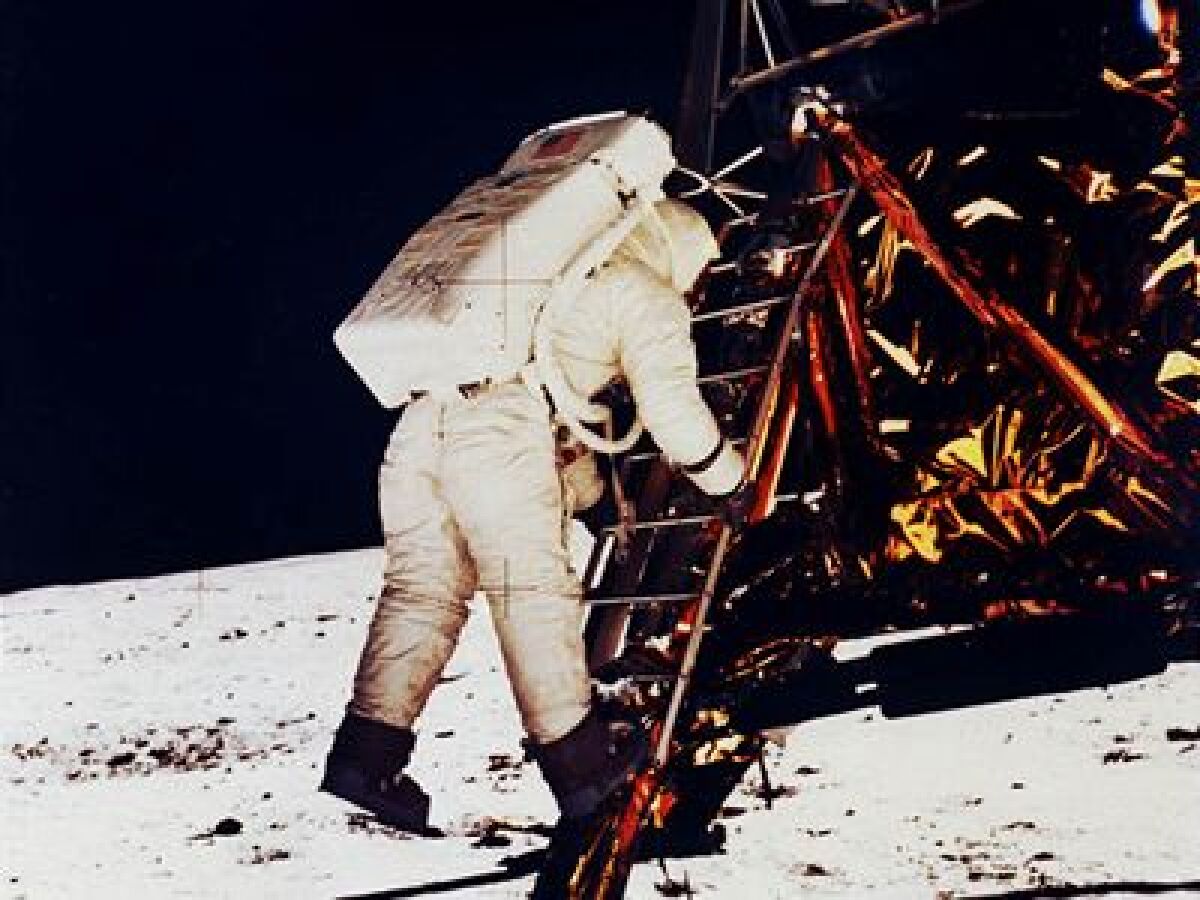 Buzz Aldrin na Mesiaci