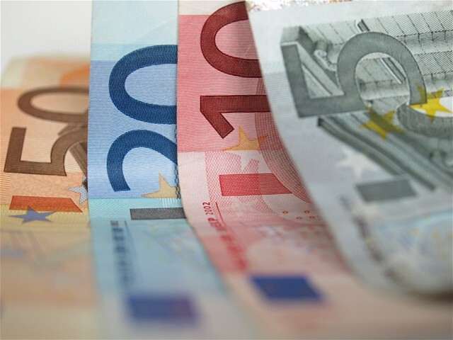 peniaze, euro, bankovky