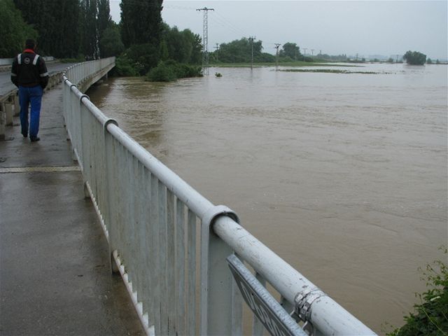 Povodeň, Záplavy