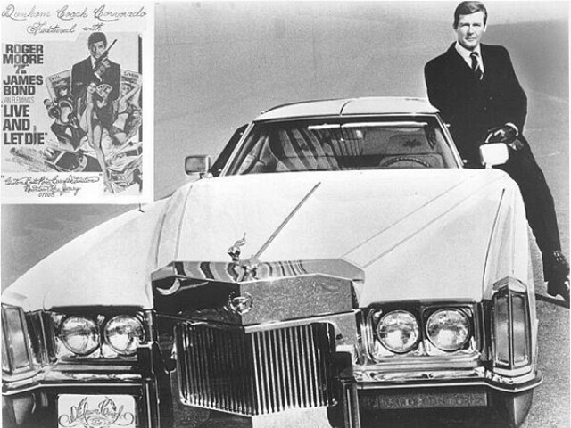Bond používal aj americký Cadillac Eldorado.