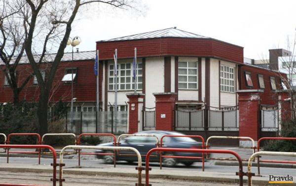 SIS, budova