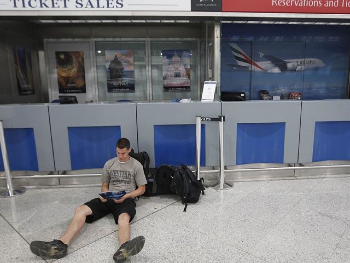 Grécko, štrajk, demonštrácia, letisko