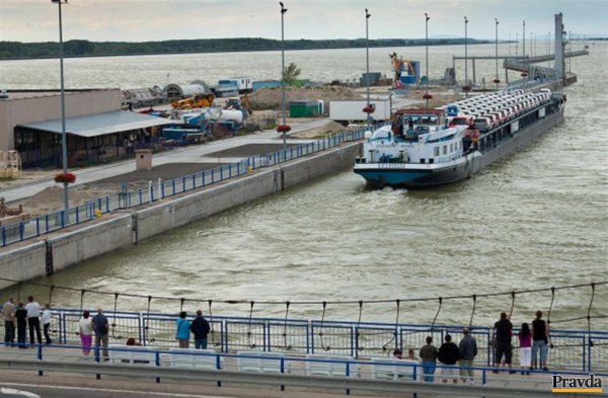 Gabčíkovo, Dunaj