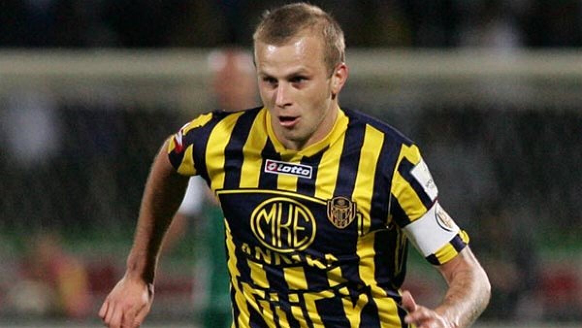 Marek Sapara