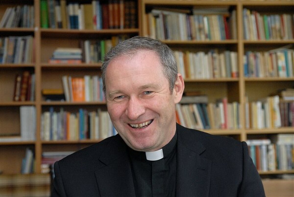 Róbert Bezák, arcibiskup