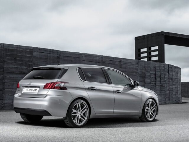 Peugeot 308.