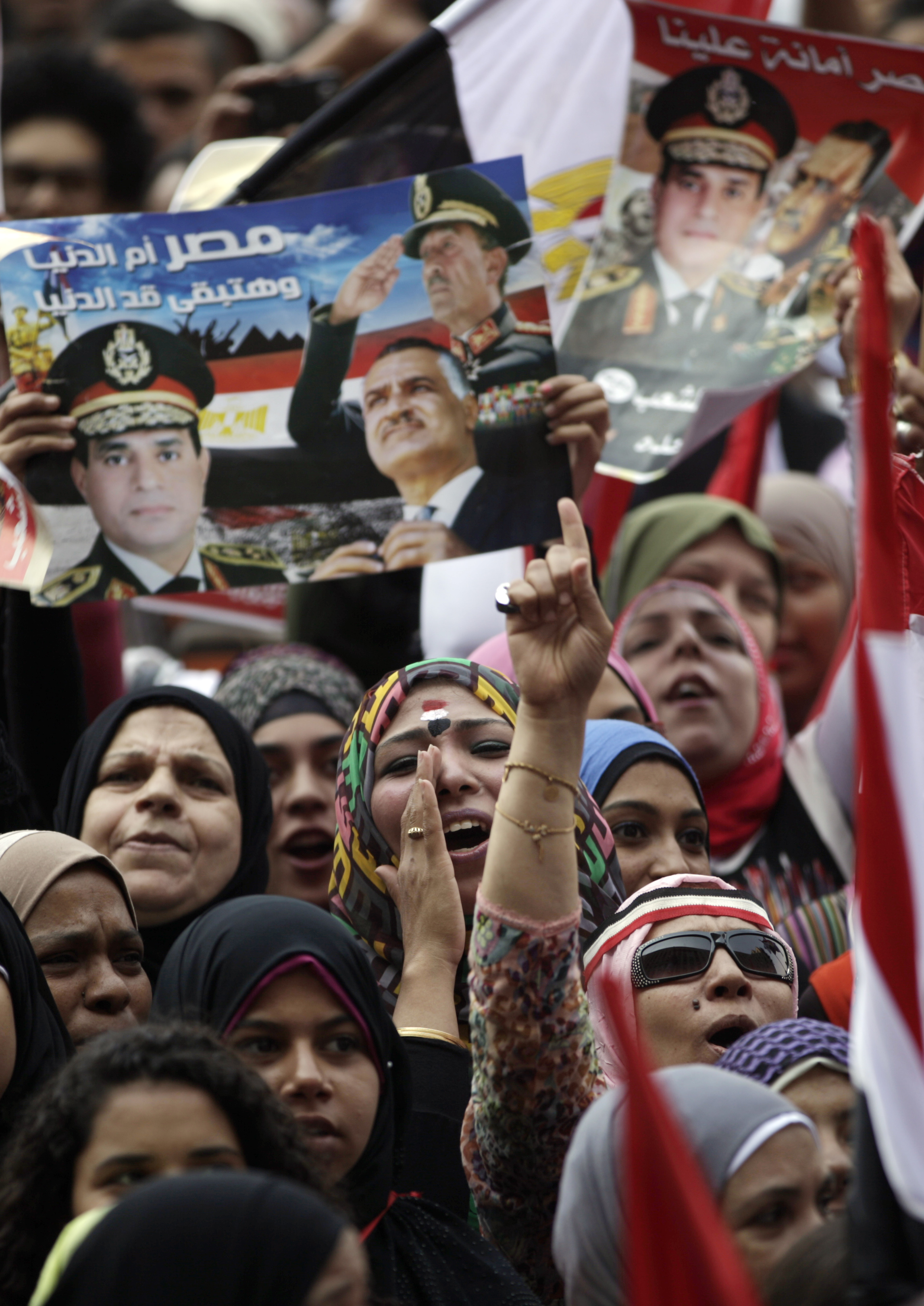 V Egypte sa po zvyčajných piatkových protestoch tvrdo demonštrovalo aj v nedeľu.