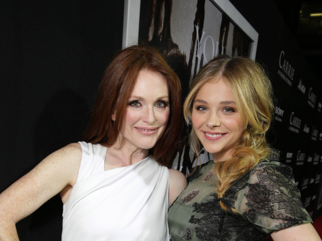 Julianne Moore (vľavo) a Chloe Grace Moretz