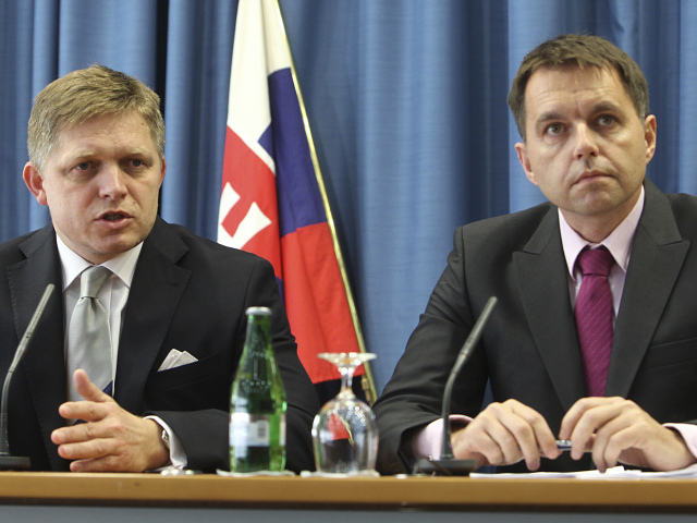 vlada, Fico, Kazimir