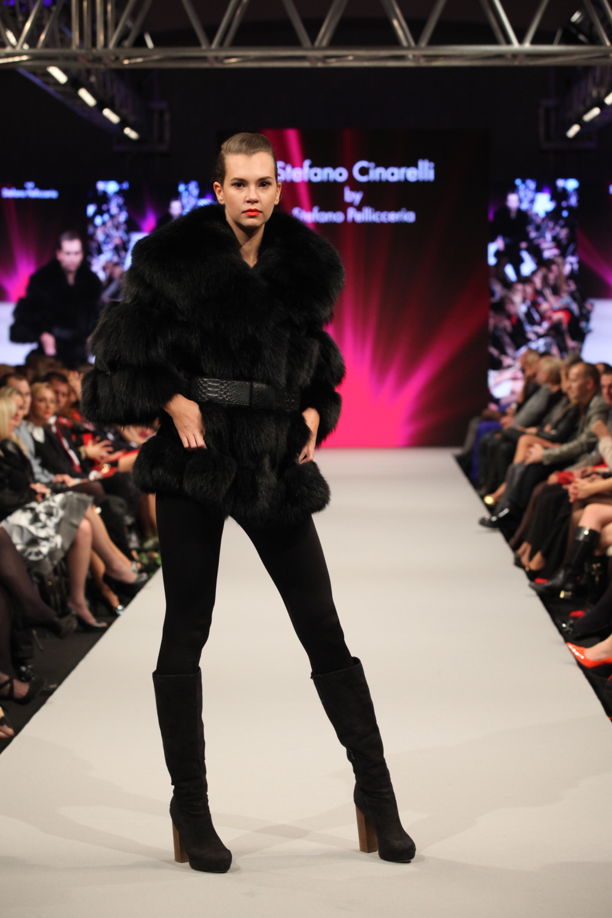 Prehliadka Stefano Cinarelli by Stefano Pellicceria - Bratislavské módne dni 2013.