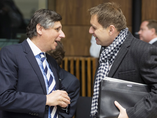 Jan Fischer, Peter Kažimír
