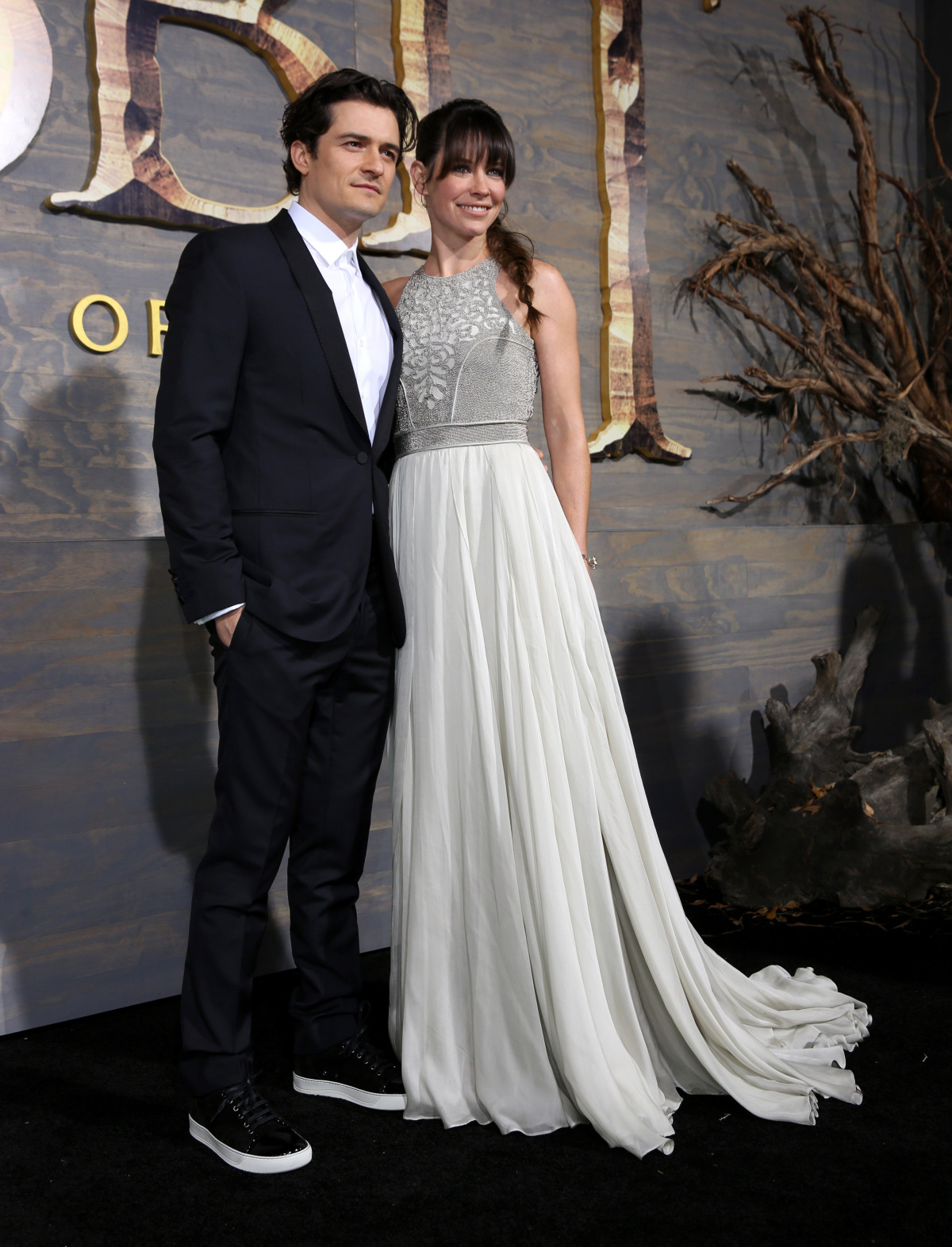 Orlando Bloom pózuje s kolegyňou Evangeline Lilly
