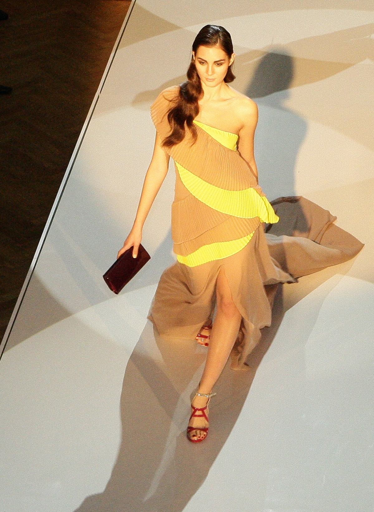 Orange Fashion Show 2013 - Marcel Holubec