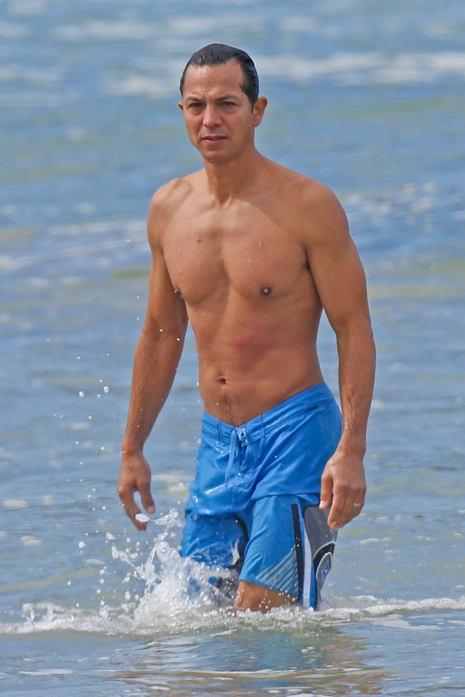 Herec Benjamin Bratt na snímke z Havaja z novembra 2013.