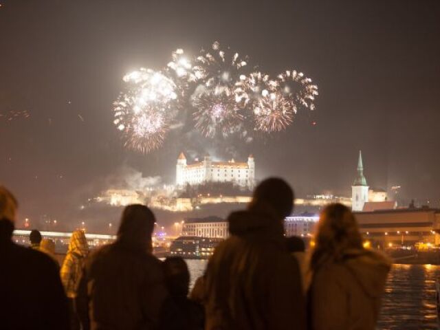 ohňostroj, Bratislava, Nový rok