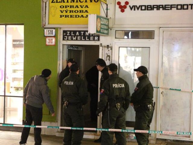 polícia, zlatníctvo