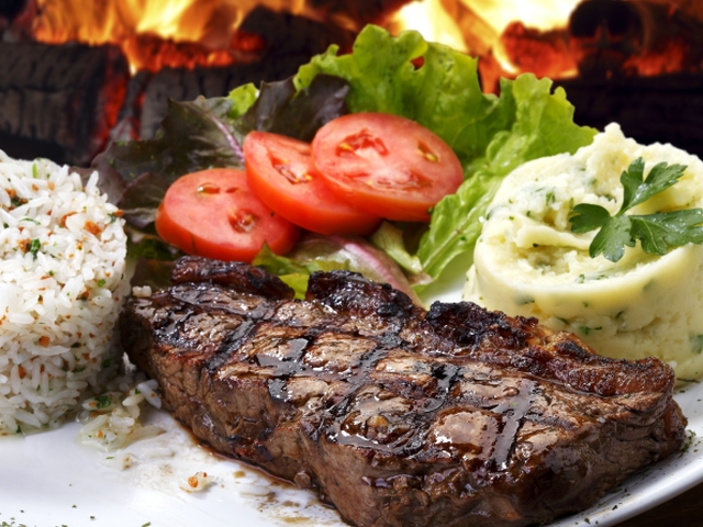 grilované mäso, steak