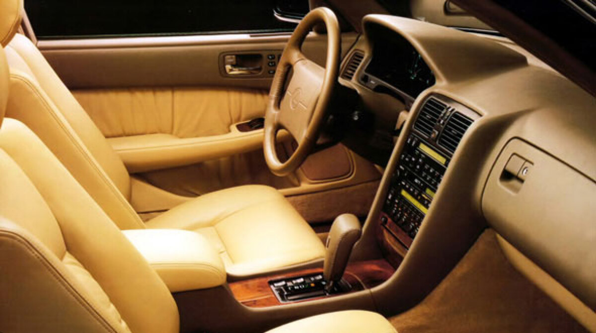 Lexus LS 400