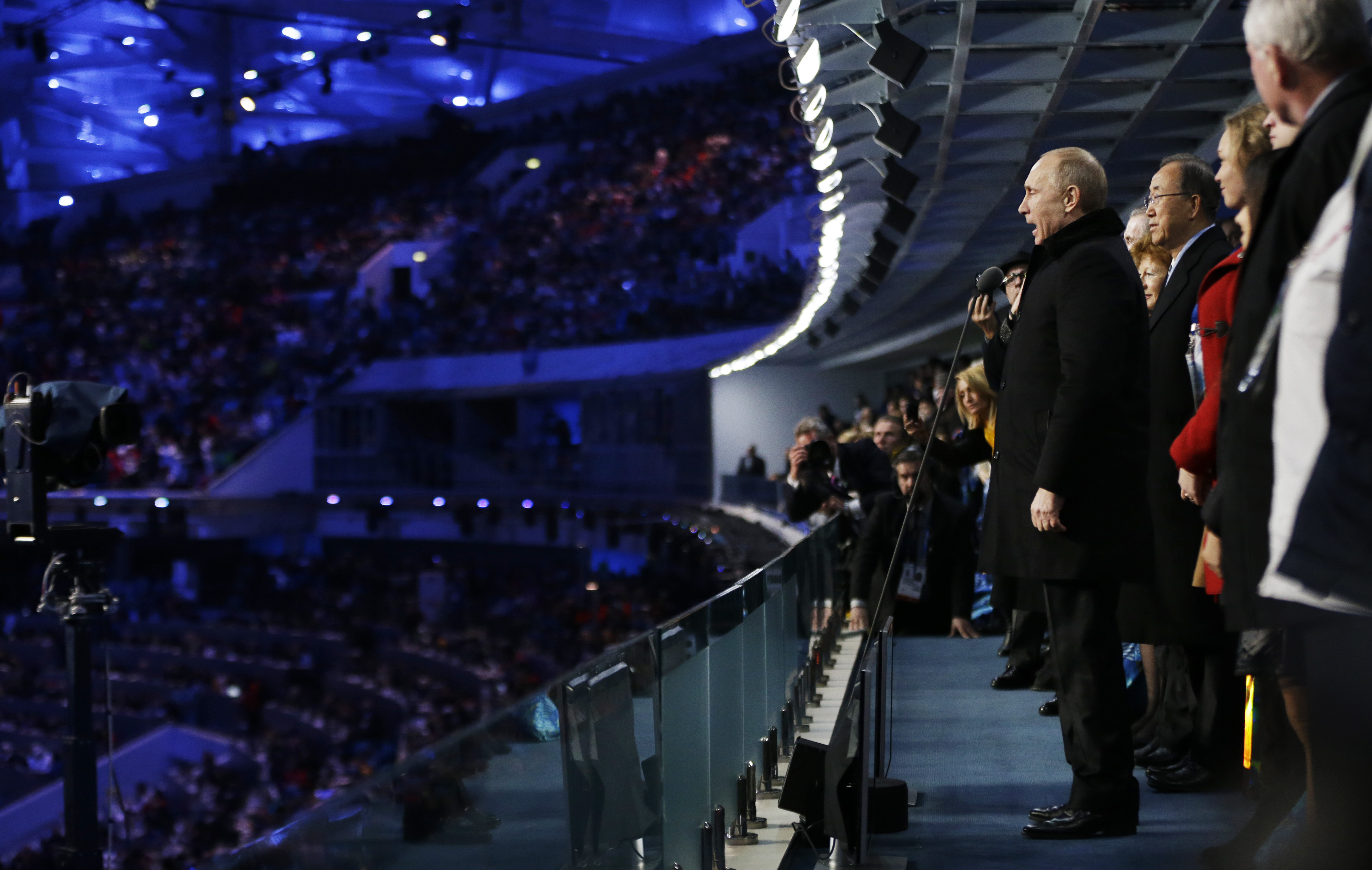 Ruský prezident Vladimir Putin oficiálne otvára olympiádu.