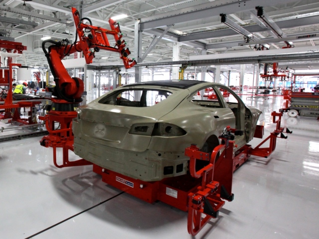 Tesla Motors - továreň