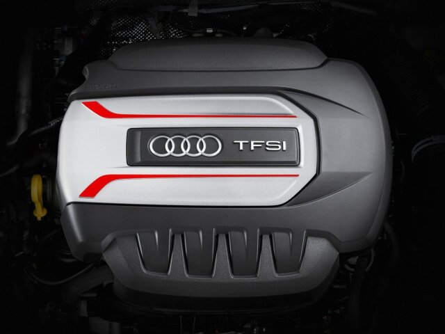 Najvýkonnejšiu verziu Audi TTS bude poháňať 4-valec 2,0 TFSI s výkonom 228 kW. Štandardom je pohon Quattro.
