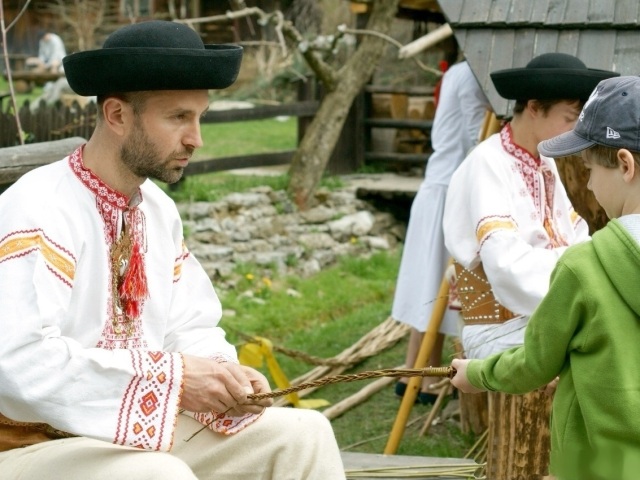 korbáč, Čičmany, sibačka, Veľká noc