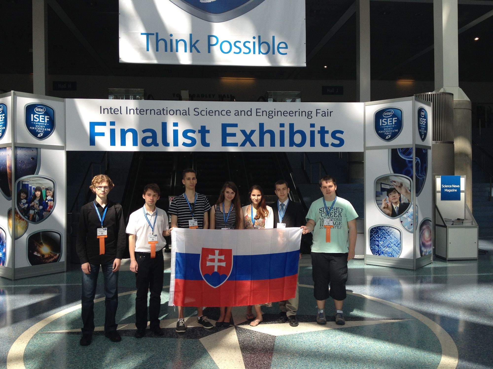 Slovenský tím mladých vedcov na súťaži Intel ISEF 2014 v americkom Los Angeles.