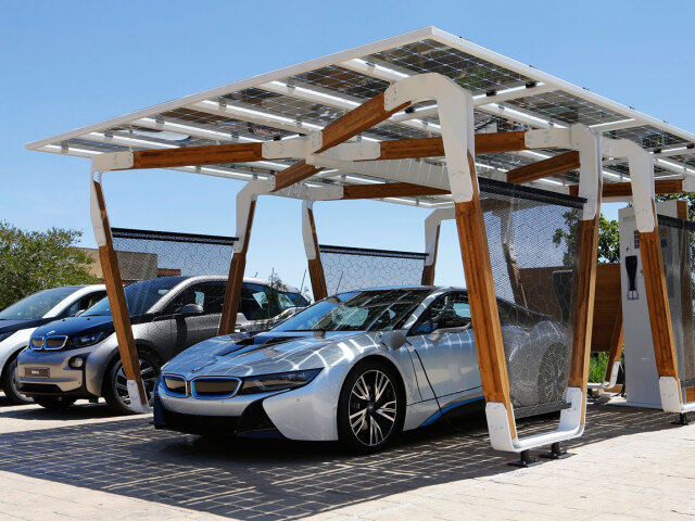 BMW - nabíjačka