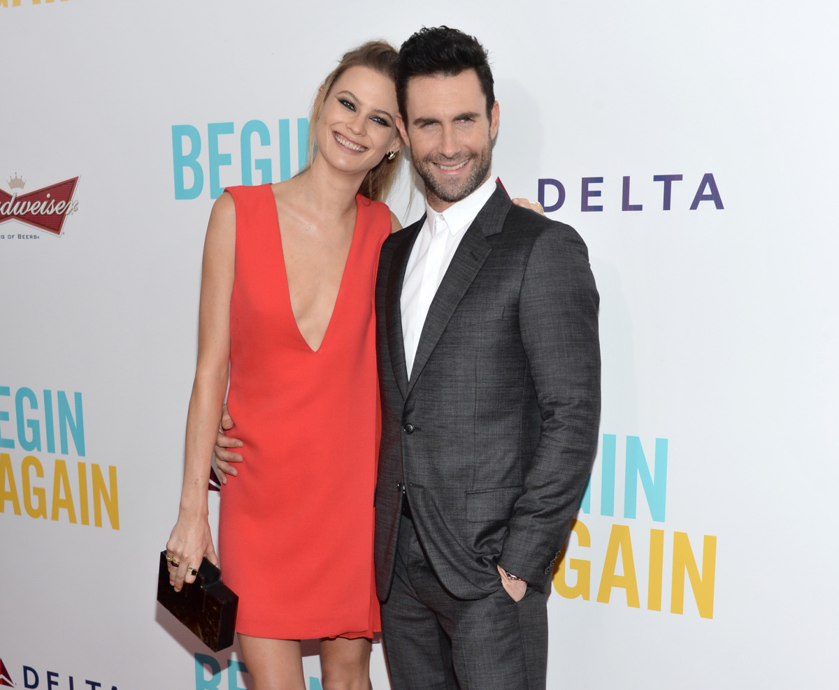 Behati Prinsloo a jej snúbenec Adam Levine