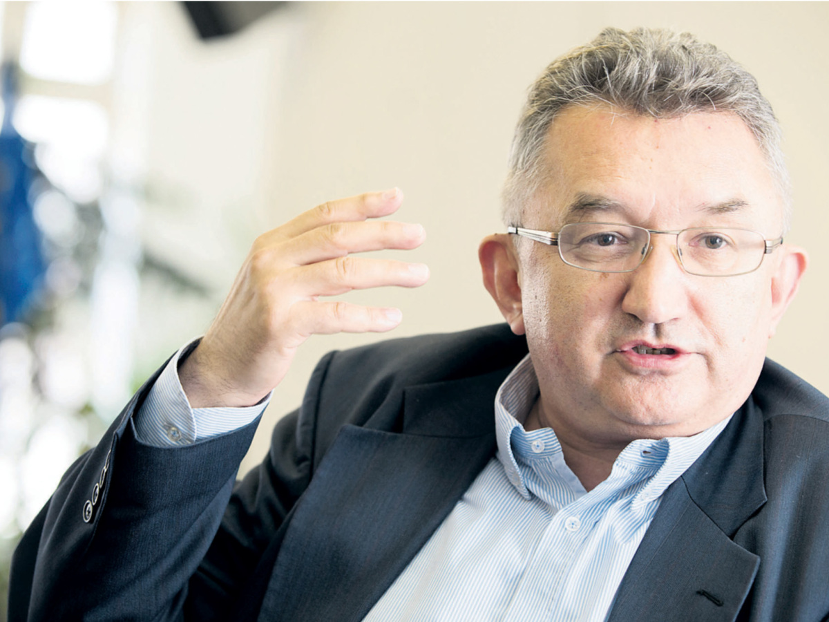 Július Horváth