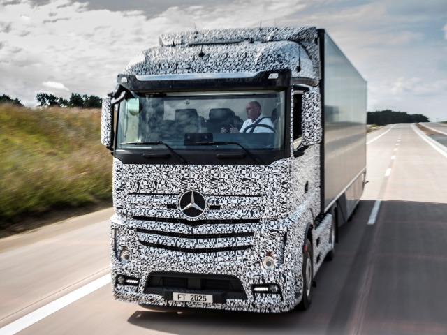 Mercedes-Benz Actros Future Truck 2025