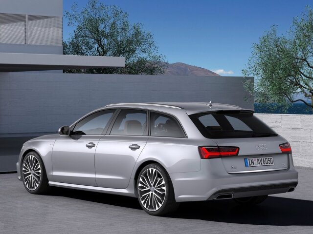 Novinkou sú úsporné verzie Ultra s motormi 1,8 TFSI a 2,0 TDI so spotrebou len 5,7, respektíve 4,2 litra paliva na 100 km.