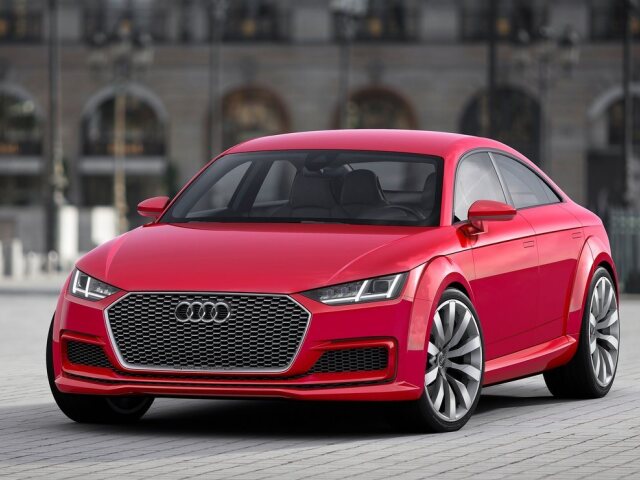 Audi TT Sportback predvádza okrem zadného páru dverí aj novú masku chladiča Singleframe.