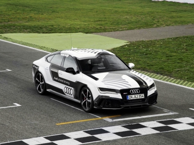 Audi RS7 - autonómna jazda