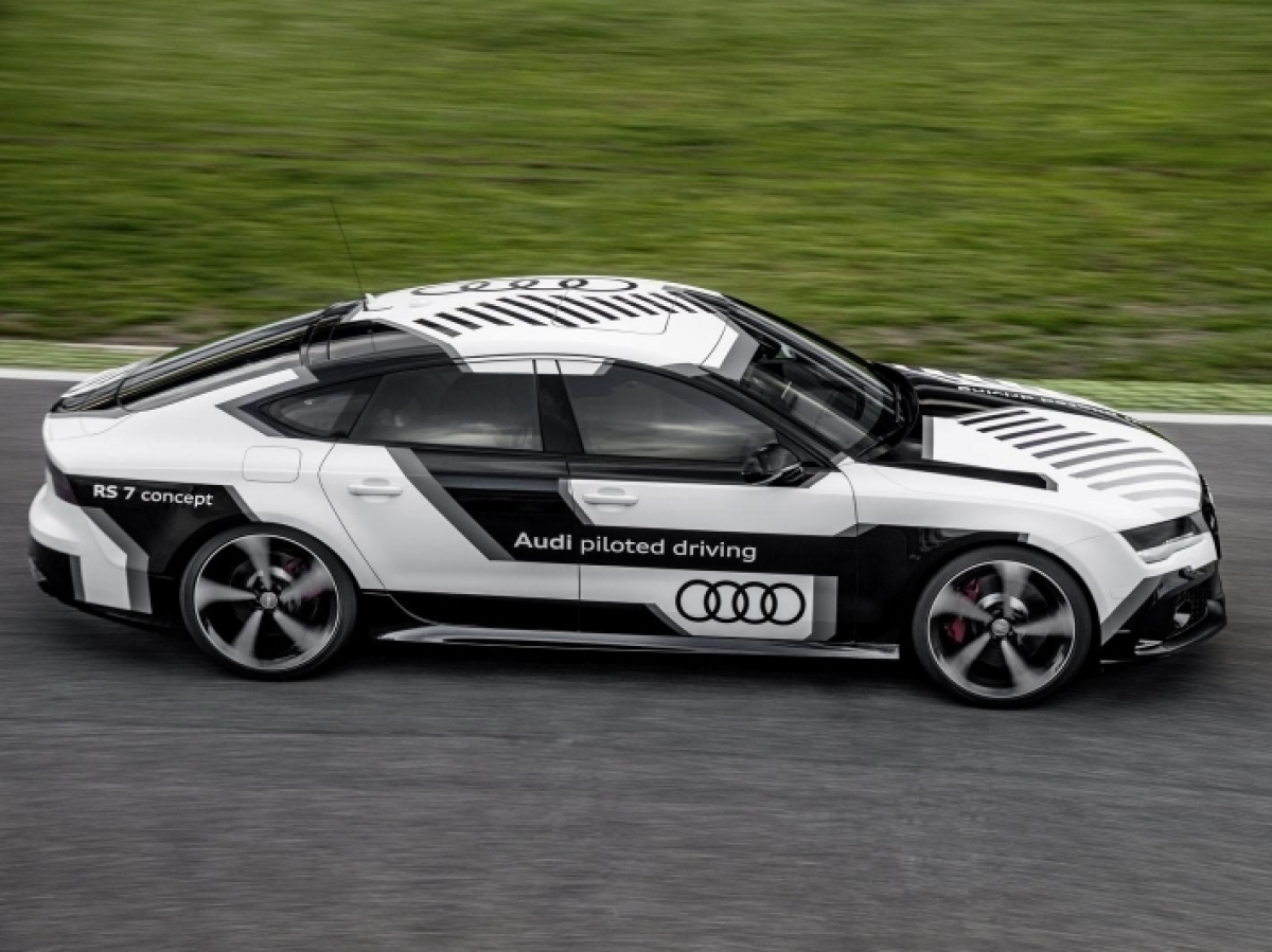 Audi RS7 - autonómna jazda