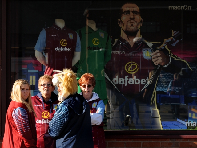 Aston Villa, fanúšikovia
