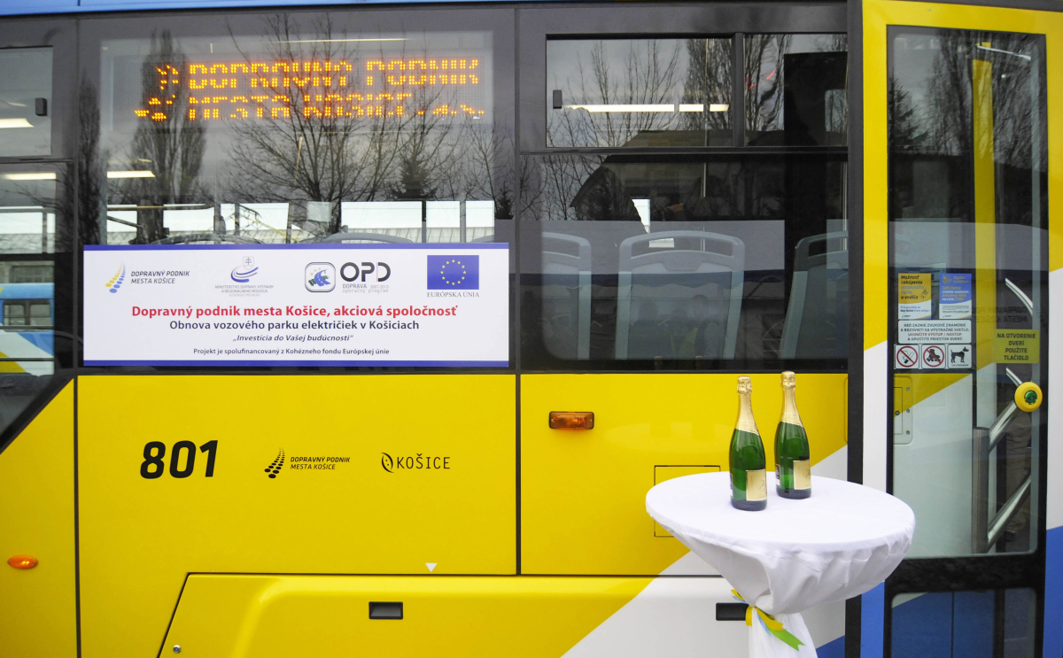Košice, električka Vario, MHD,