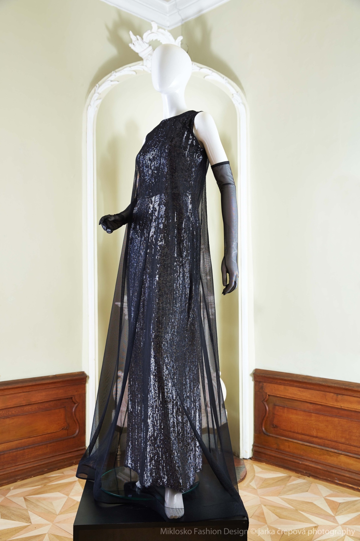 Miklosko Fashion Design. 