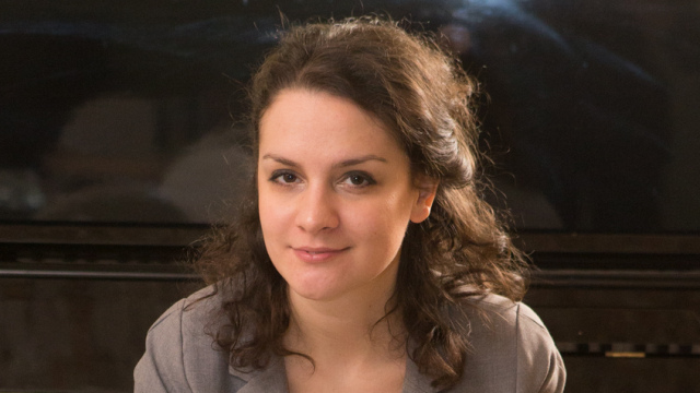 Slovenskú speváčku Andreu Bučkovú zvyknú prirovnávať k Norah Jones, Katie Melua či Regine Spektor.