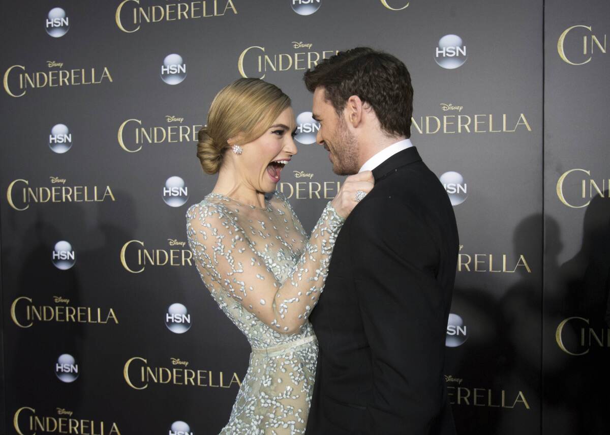 Lily James a Richard Madden