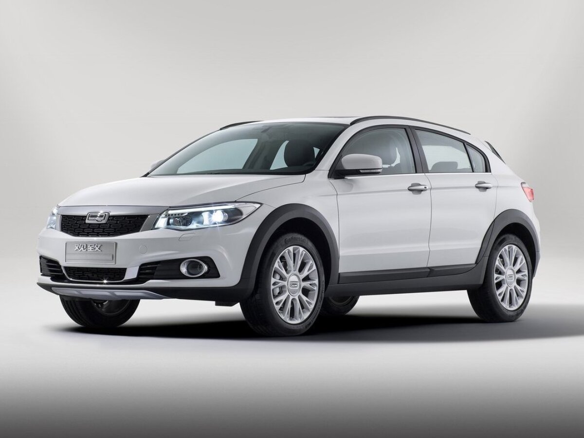 Qoros 3 City SUV - 2015