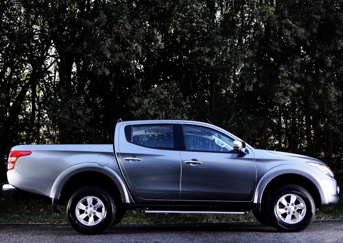 Mitsubisho L200 - 2016
