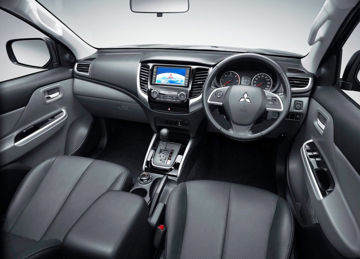 Mitsubisho L200 - 2016