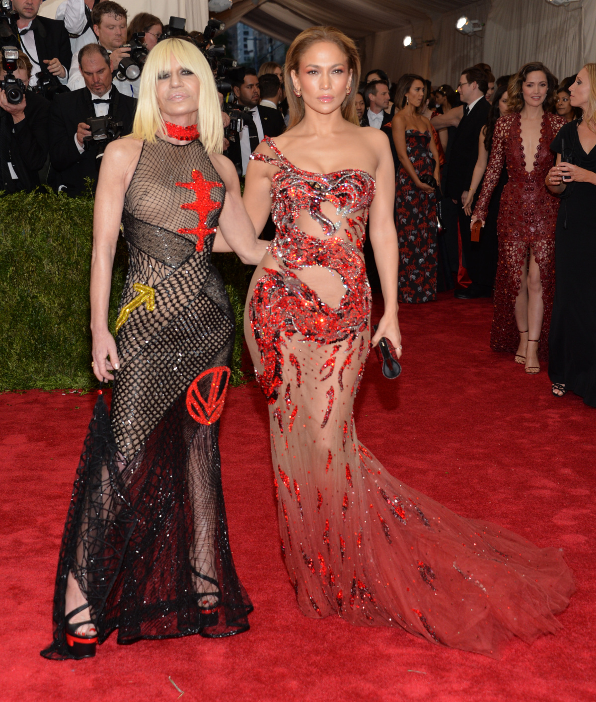 Donatella Versace a speváčka Jennifer Lopez.