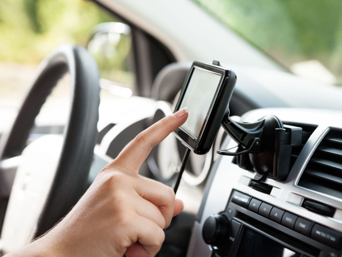 GPS, navigácia, auto, šofér, šoférovanie, volant, mapy, riadenie, vodič