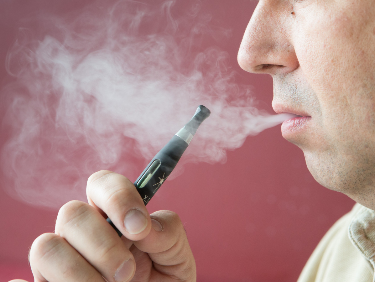 fajčenie, elektronická cigareta,
