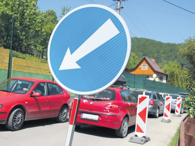 Vranie, cesta